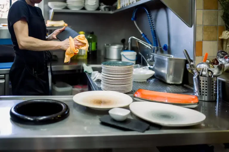 Bulaşıkhane Görevlisi Kursu