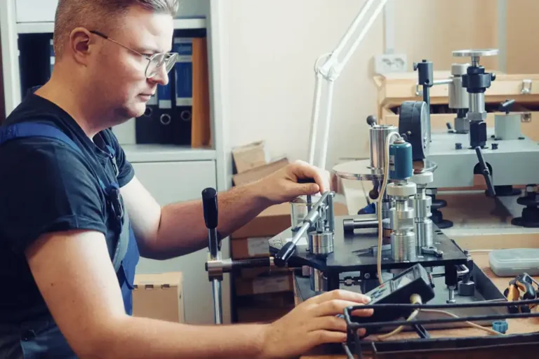 Çift İğne Makinesi Kurulum ve Bakımı Kursu