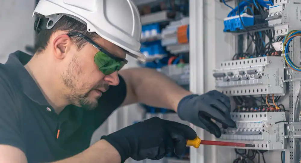Yer Altı Elektrik İşleri Kursu
