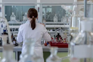 Kimya Laboratuvarı (Parfüm-Kolonya-Sabun) Kursu