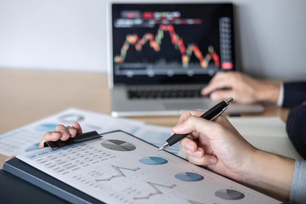 Finansal Yatırım İşlemleri Geliştirme