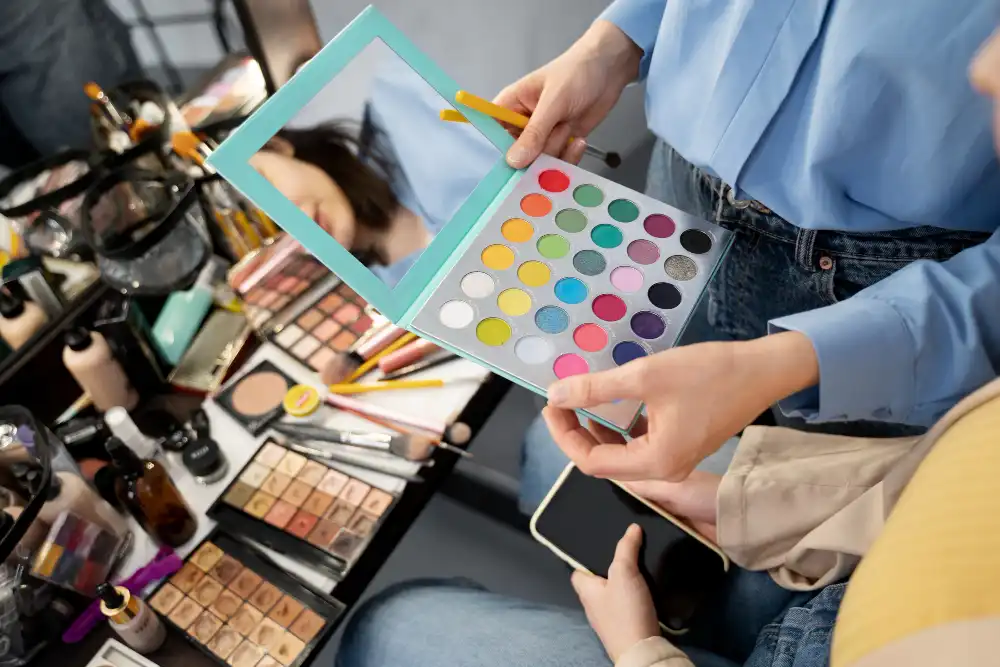 Kozmetik Ürünleri Tanıtma Ve Uygulama